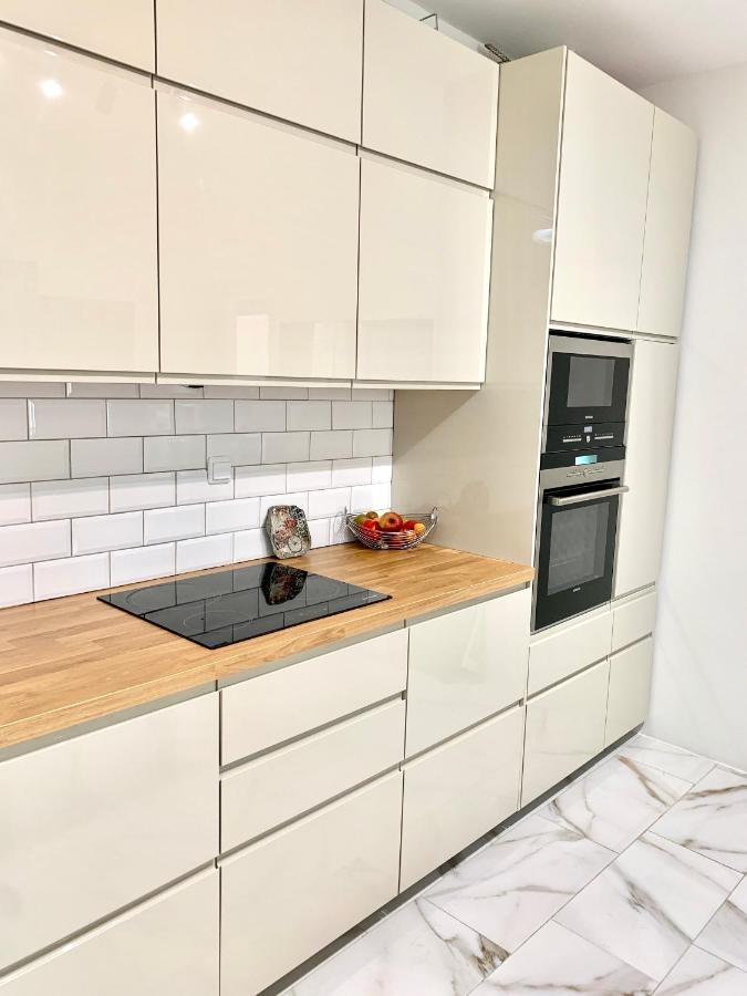 Cozy Apartment With Parking Near The City Center Афины Экстерьер фото